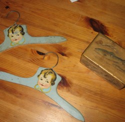 Children's hangers and fish box