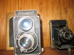 Flexaret camera